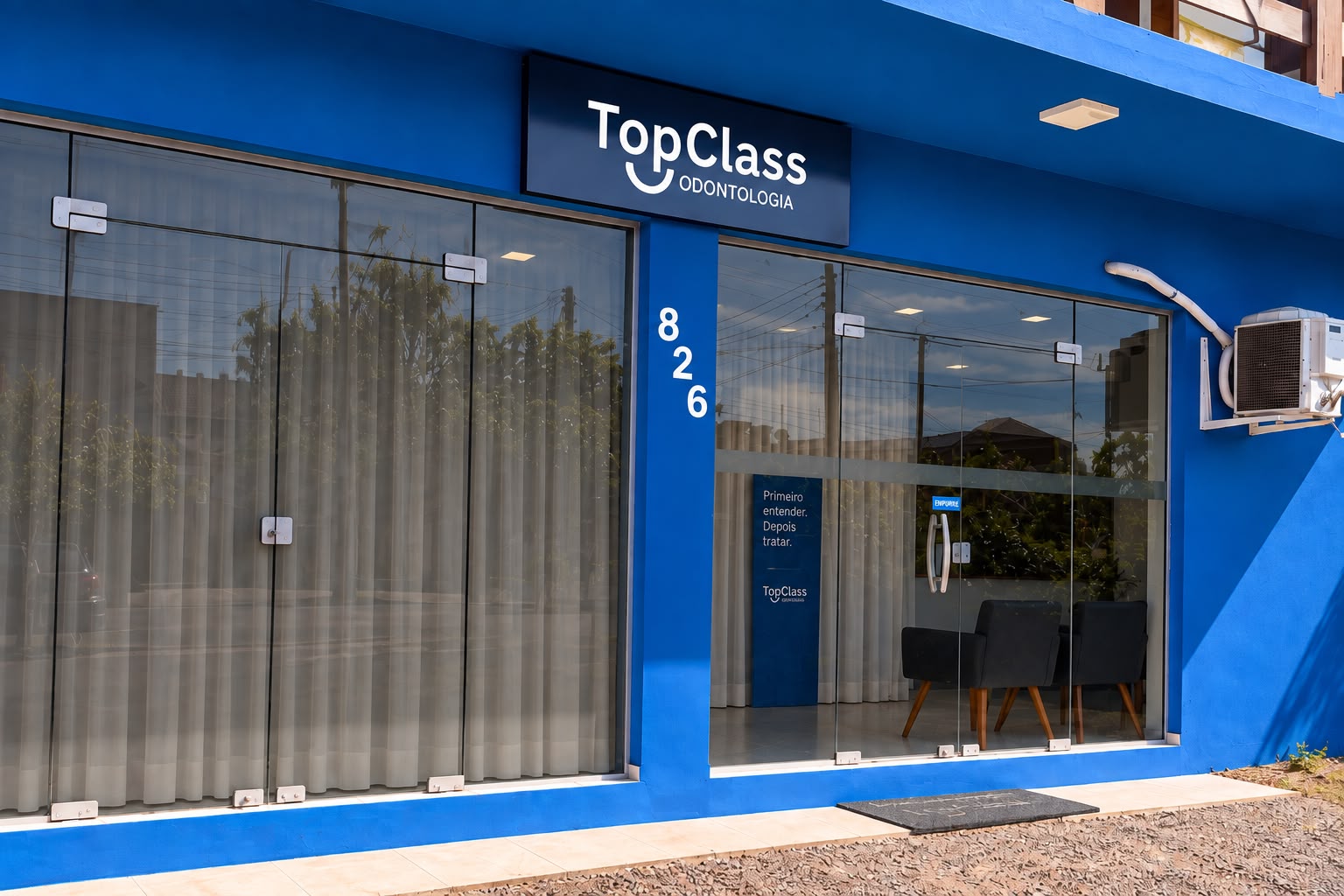 Fachada da Top Class Odontologia em Lindolfo Collor